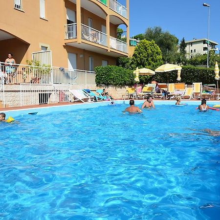 Residence Orchidea Pietra Ligure Eksteriør bilde